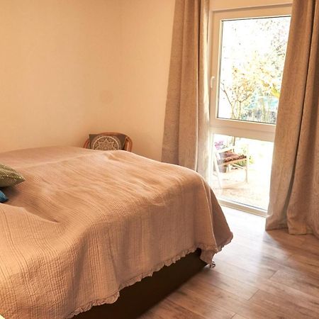 Schoenes Appartement In Meerbusch Am Buschend Luaran gambar