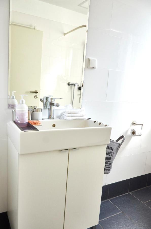 Schoenes Appartement In Meerbusch Am Buschend Luaran gambar
